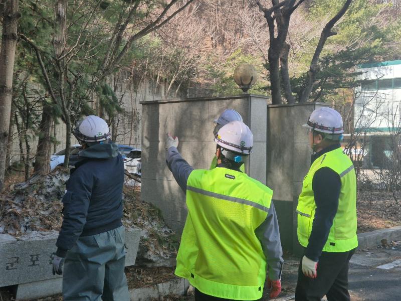군포도시공사, 해빙기 대비 시설물 안전점검 실시.jpg